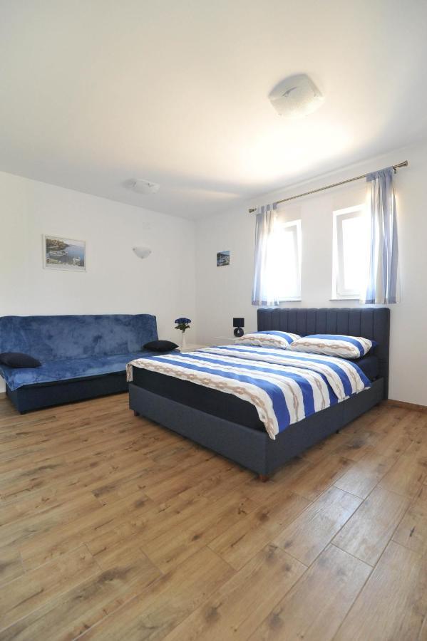 Apartmani Rebecca Вир Екстериор снимка