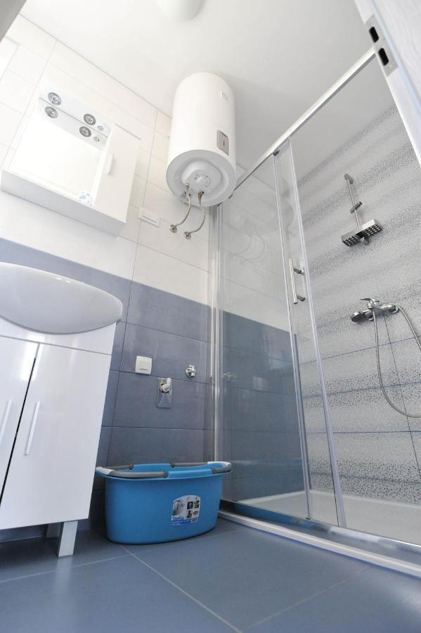 Apartmani Rebecca Вир Екстериор снимка