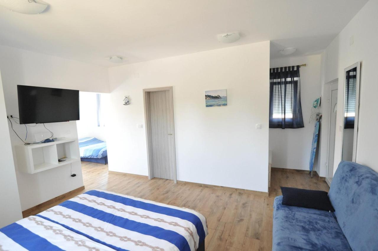 Apartmani Rebecca Вир Екстериор снимка