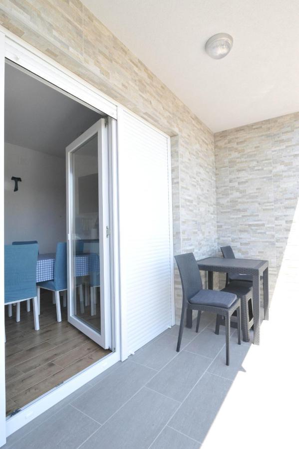 Apartmani Rebecca Вир Екстериор снимка