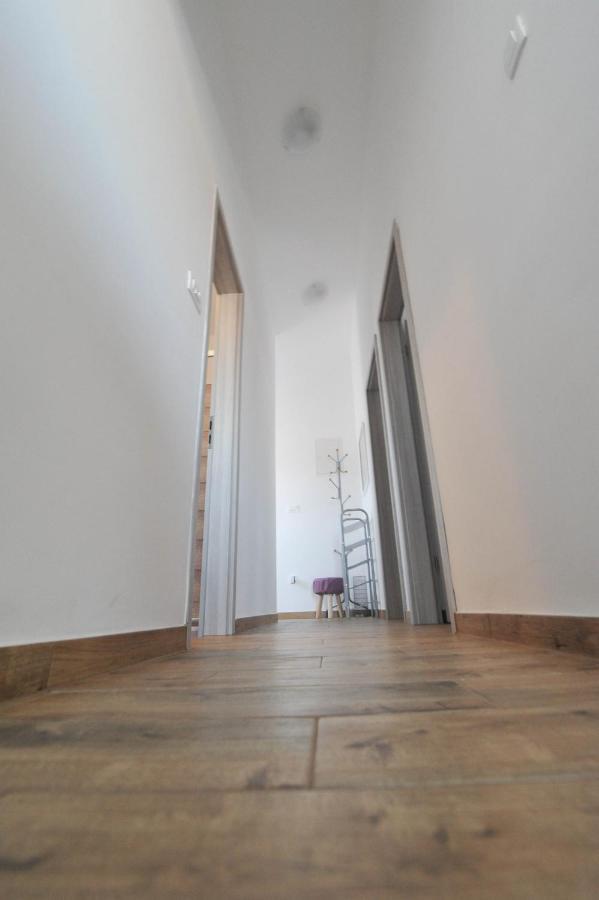 Apartmani Rebecca Вир Екстериор снимка